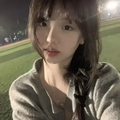 李诺